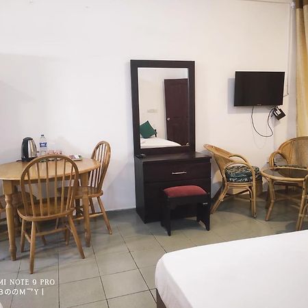 Oasis Beach Resort Negombo Dış mekan fotoğraf