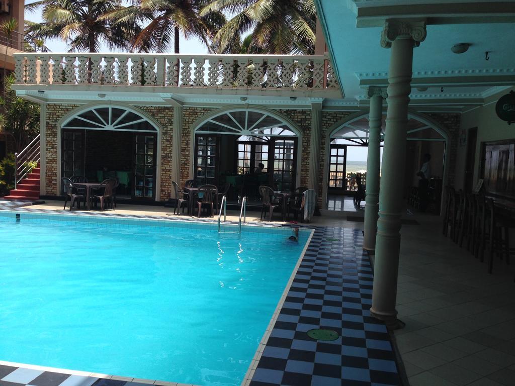 Oasis Beach Resort Negombo Dış mekan fotoğraf