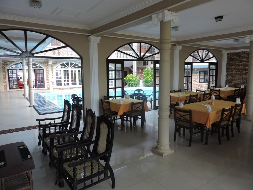 Oasis Beach Resort Negombo Dış mekan fotoğraf